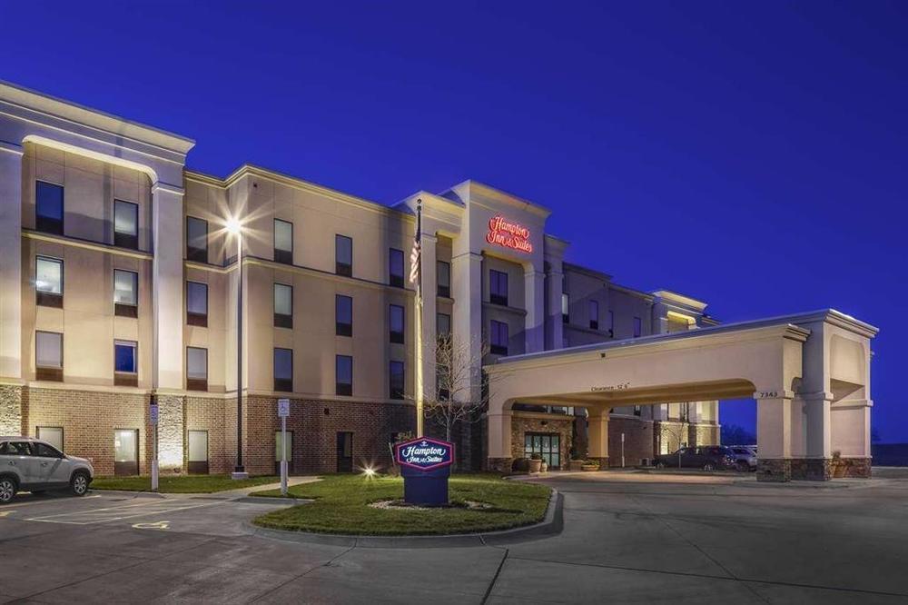 Hampton Inn And Suites - Lincoln Northeast Екстер'єр фото