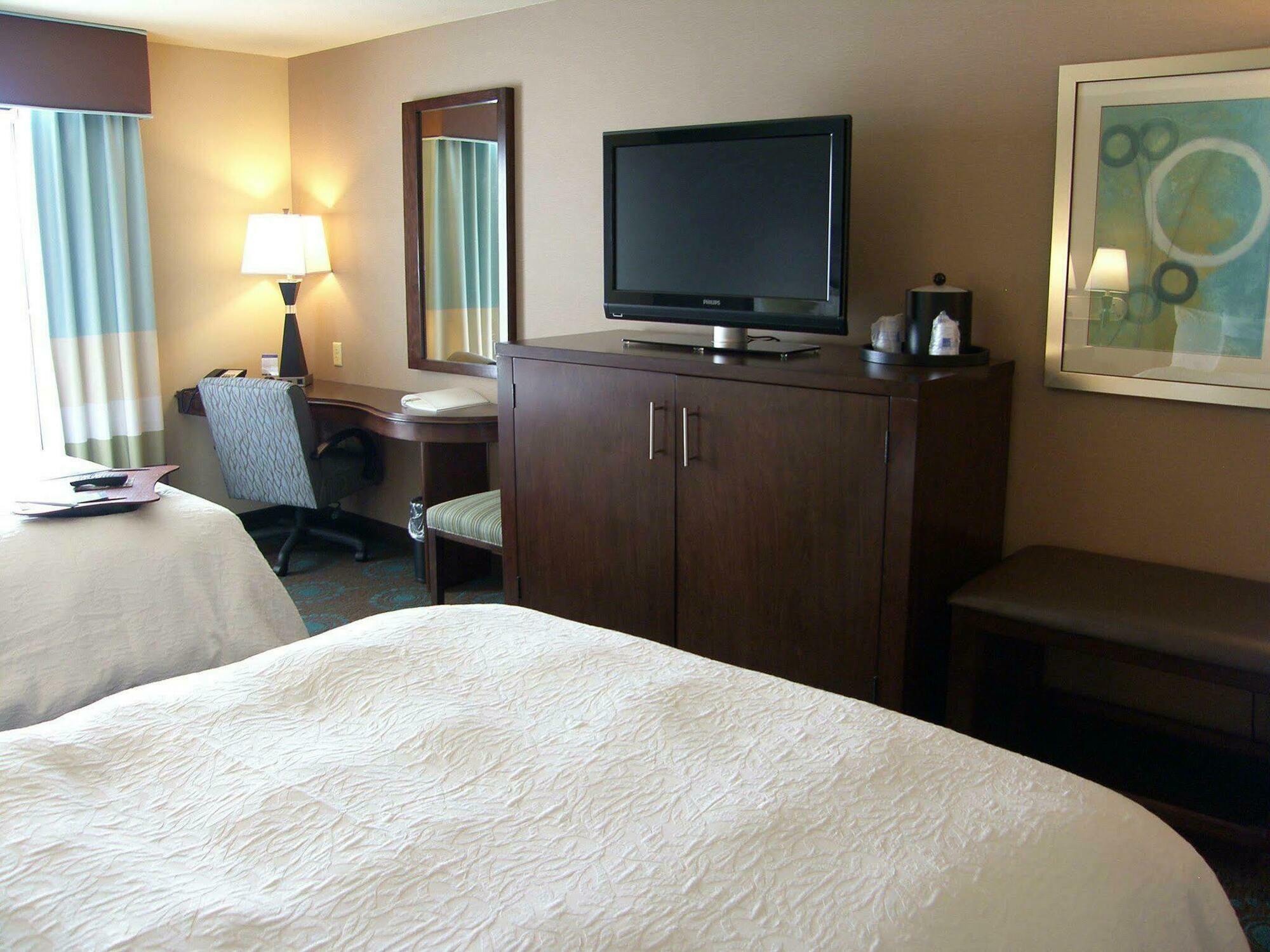 Hampton Inn And Suites - Lincoln Northeast Екстер'єр фото